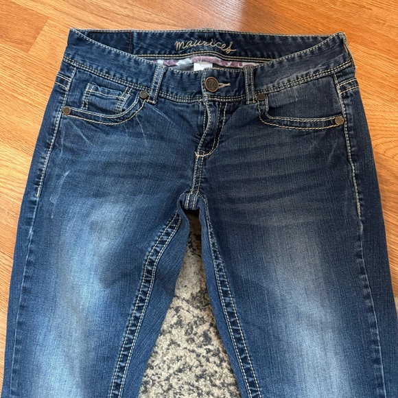 Maurice’s Size 3/4 Short Jeans - Picture 3 of 5